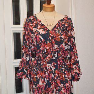 Motherhood Maternity // Blouse // Colorful // XL